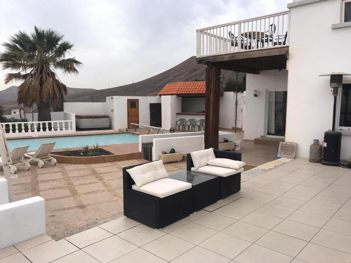 Casa Nira Villa Mácher Esterno foto